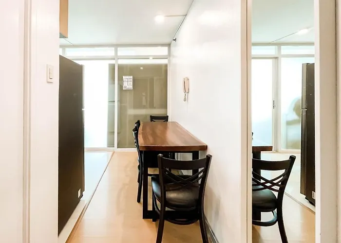 Corner 1br Unit With View Avant At The 4* Manila