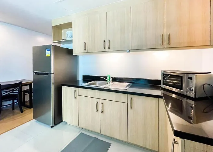Corner 1br Unit With View Avant At The 4*